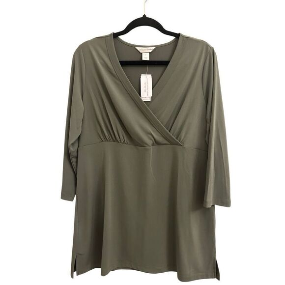 NWT Christopher & Banks Olive green Tunic blouse M stretchy jersey - Picture 1 of 7